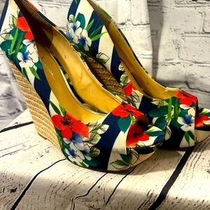 Jessica Simpson Colorful Platform Wedges Size 10